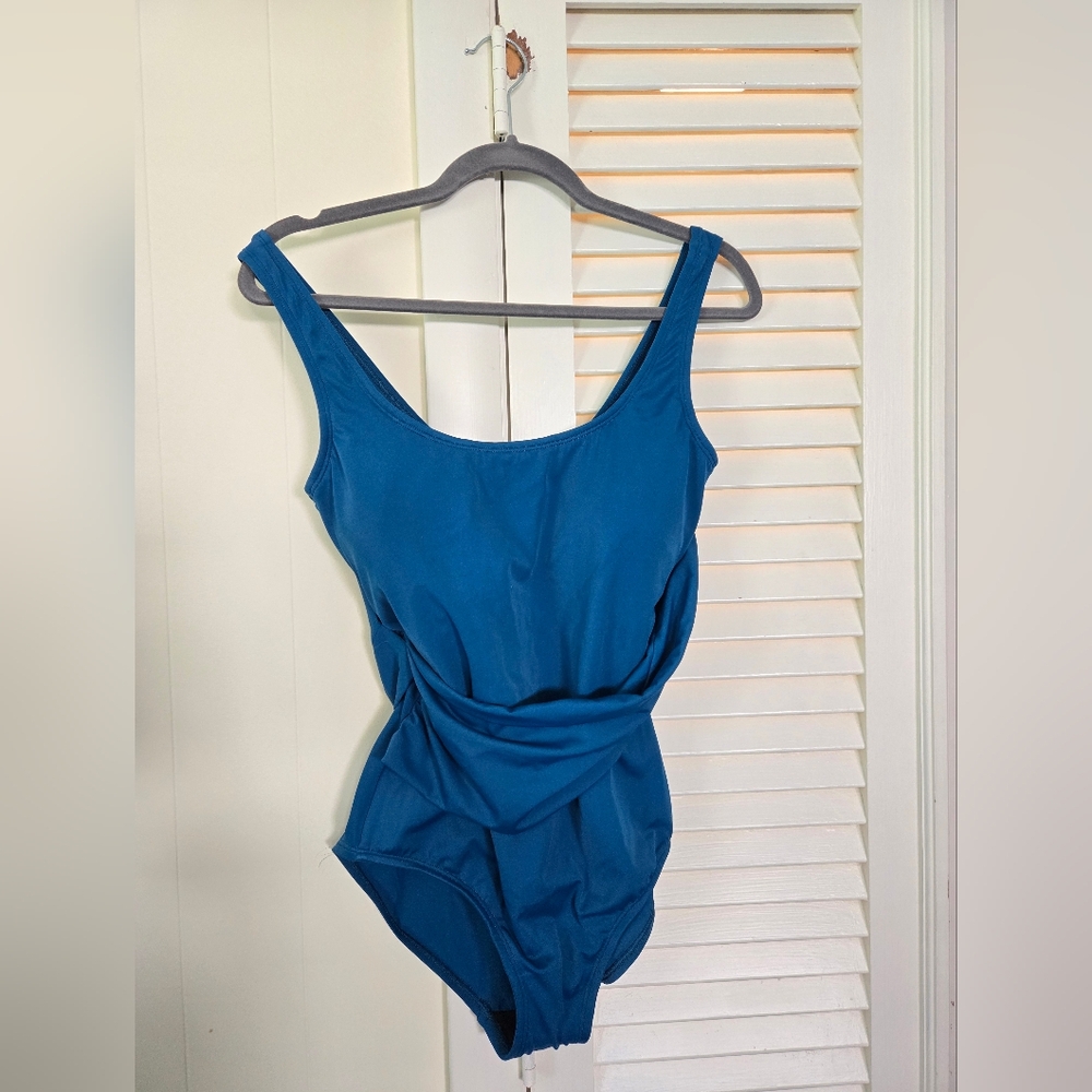 Speedo Women's Blue Teal One Piece Swimsuit